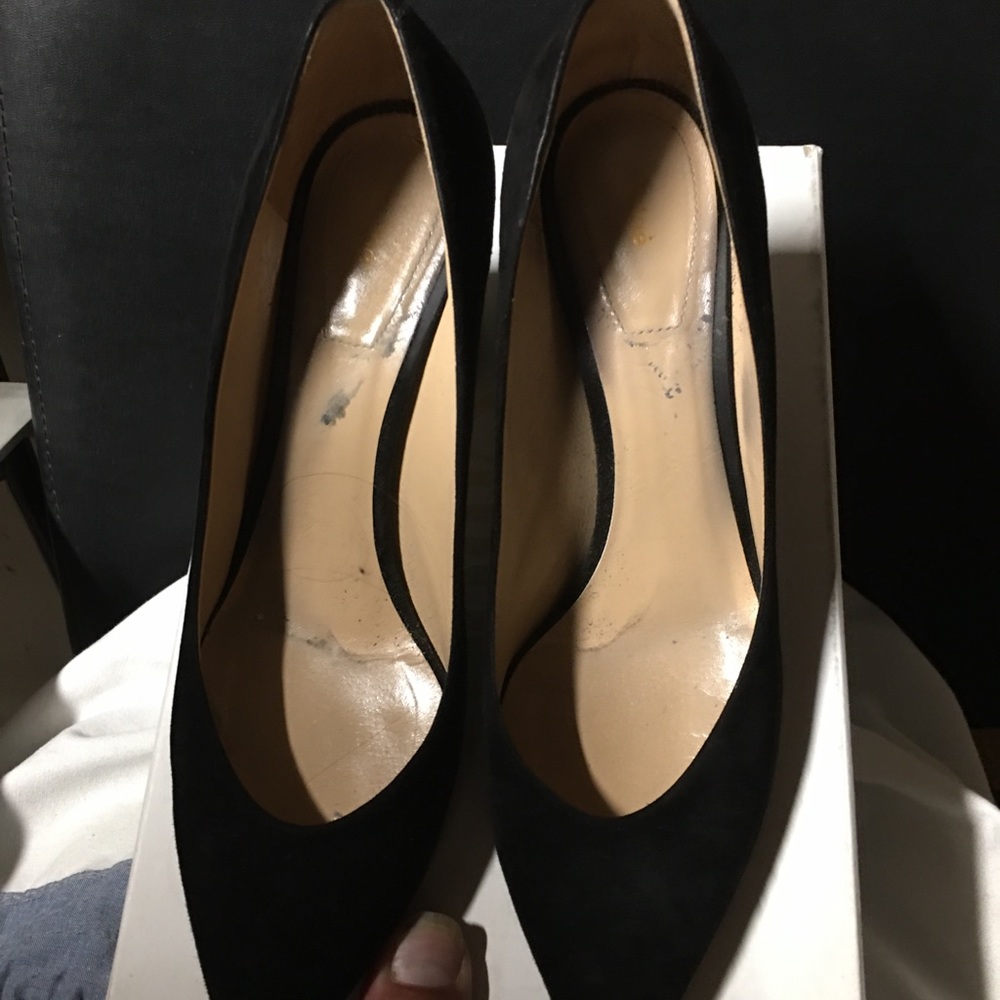 Designer Shoes - Picture 3 of 15